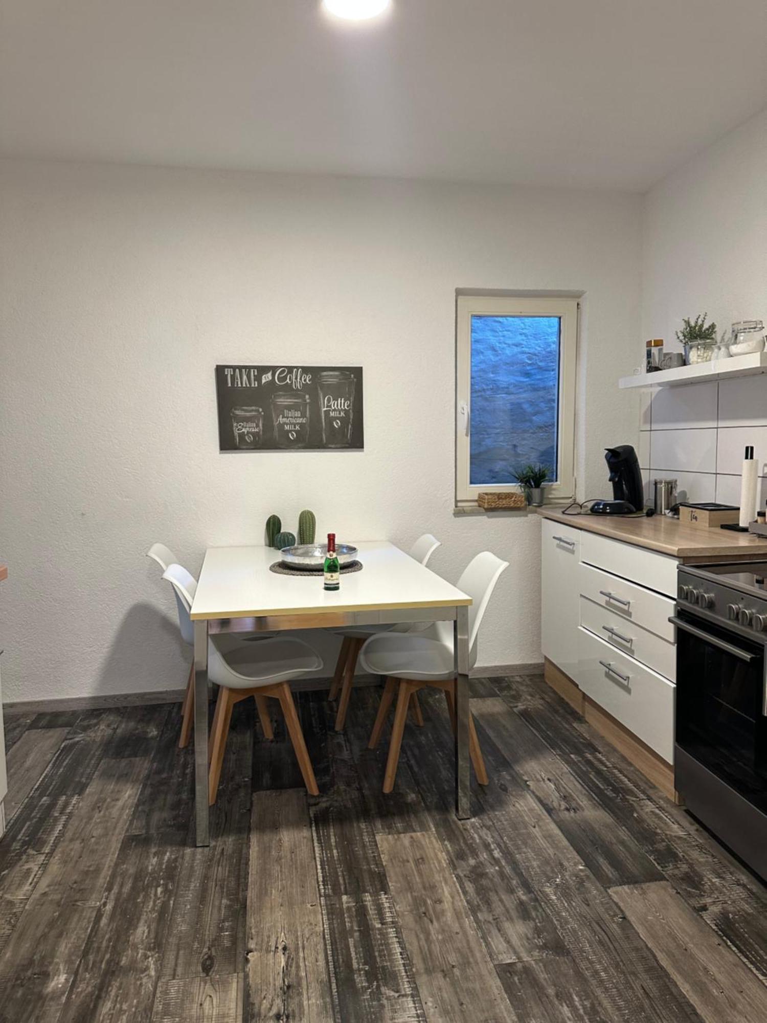 Ferienwohnung Am Berg Бад Бергцаберн Екстериор снимка